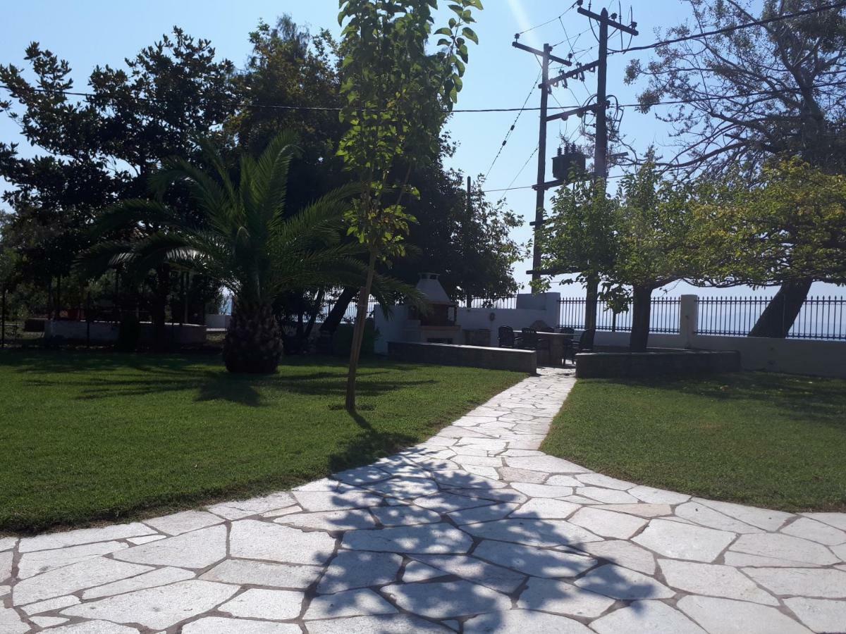 Villa Kallimanis Platanidia Exterior photo